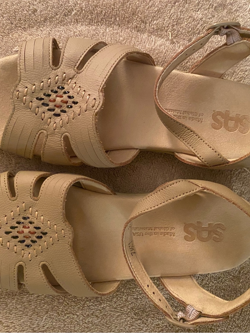 SAS  tan colored  sandals size 7 1/2